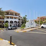 Hygge With Seaside And Golf-view Balcony * Сан Мигель