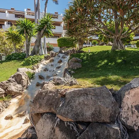 Hygge With Seaside ,heated Pool And Golf-view Balcony Apartamento