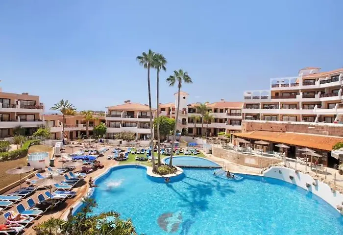 Hygge With Seaside And Golf-view Balcony